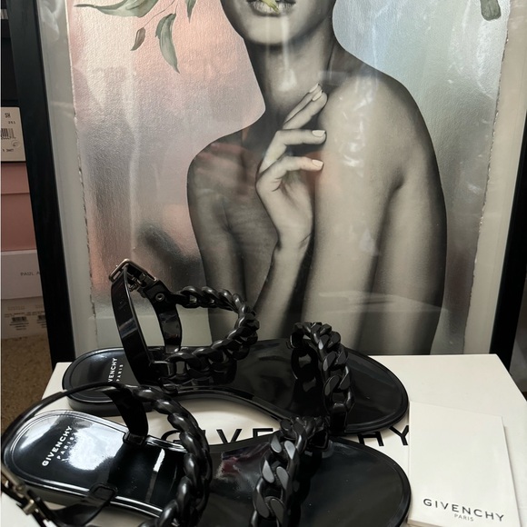 Givenchy jelly chain link sandals 37 or 7 - Picture 2 of 8